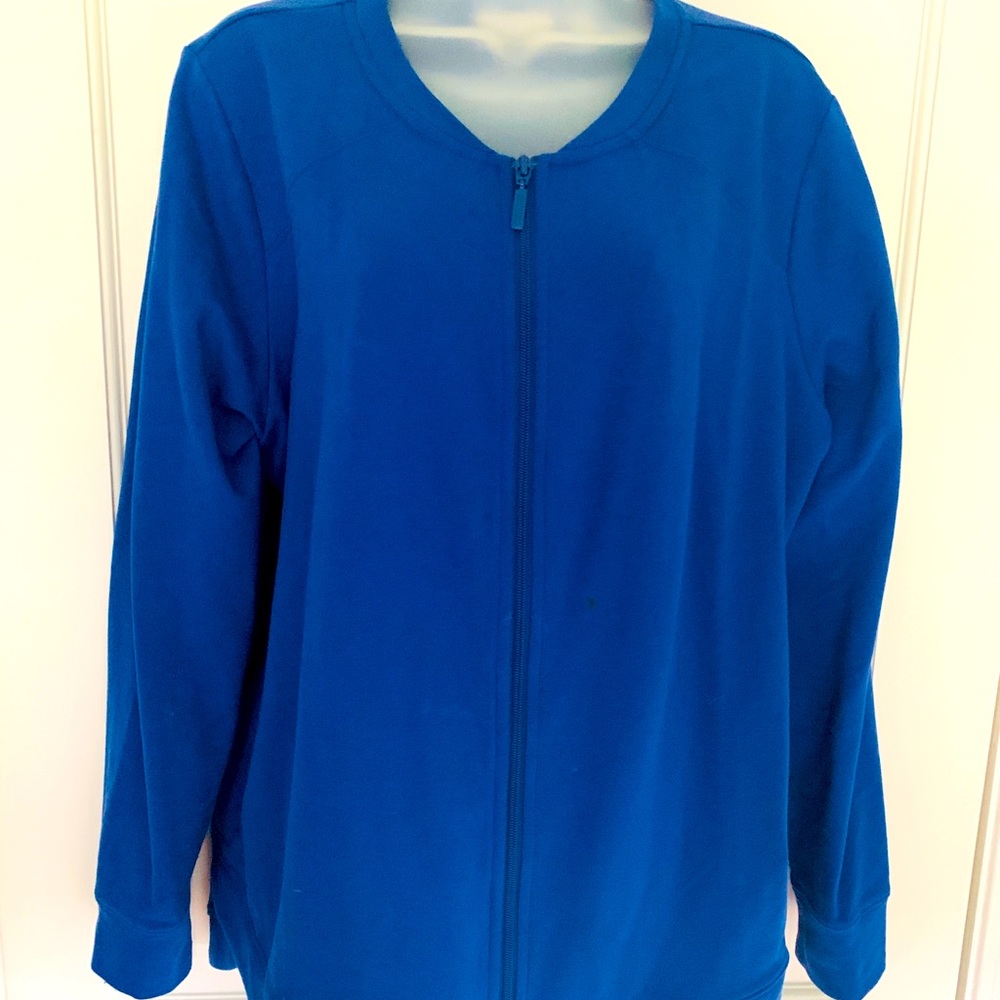 D & Co Active zippered cobalt blue cotton jacket❣️